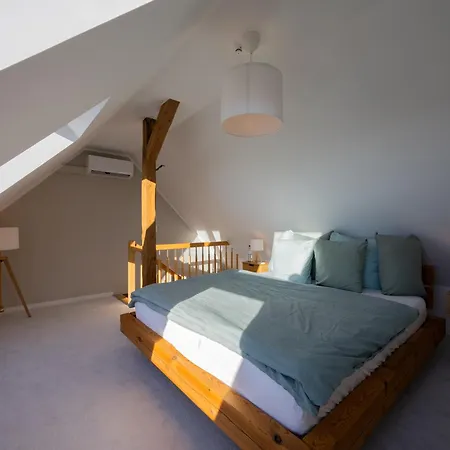 Daire Driftwood - Gemuetlich & Modern, Klimaanlage & Wallbox Inklusive Kiel